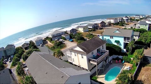 Ocean and pool view of “de Lime and de Coconut”