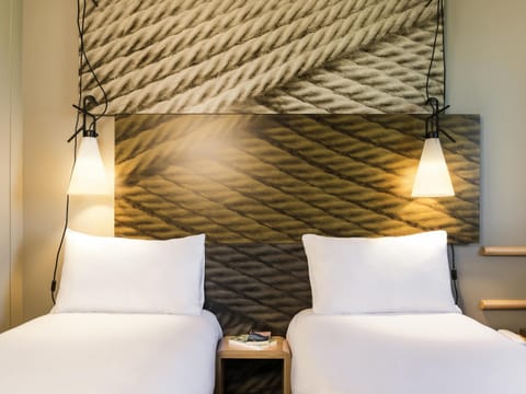 Standard Twin Room, 2 Twin Beds | In-room safe, desk, soundproofing, iron/ironing board