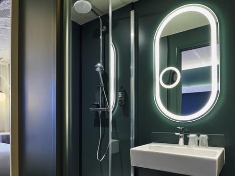 Individually furnished, desk, laptop workspace, blackout drapes