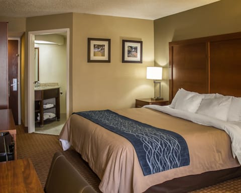 Blackout drapes, iron/ironing board, free cribs/infant beds, free WiFi