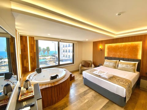 Prime Suite | Premium bedding, minibar, in-room safe, individually decorated