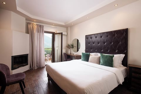 Deluxe Double Room | Egyptian cotton sheets, premium bedding, down comforters, pillowtop beds