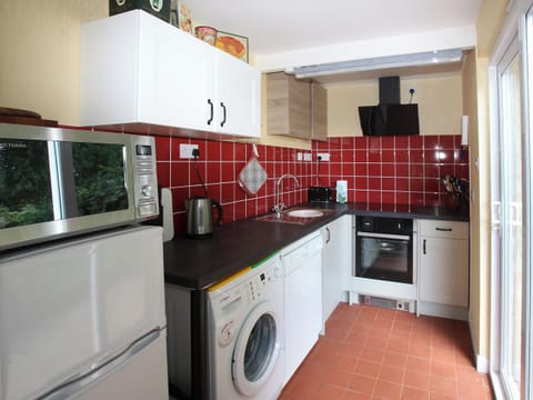 Kitchen | The Garden House - The Trekkers, The Narth, near Monmouth