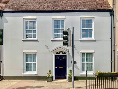 Wonderful holiday home | The Town House, Wimborne