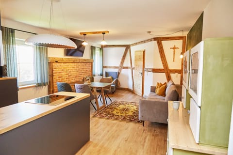 Condo | Living area | Flat-screen TV