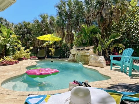 This is the scene that has guests returning again and again to Peace of Paradise! Slide into the heated pool, linger under the waterfall, and feel vacation begin - your private jungle pool, no resort crowds!