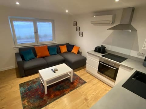 Living area & kitchen