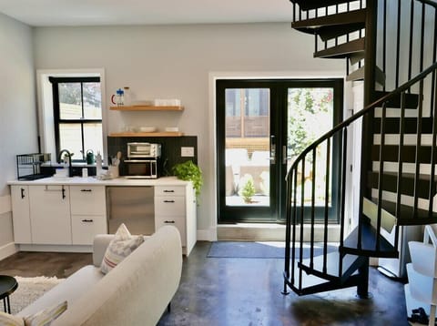 Welcome to Chic Carriage! A tiny home perfect for a couples retreat!