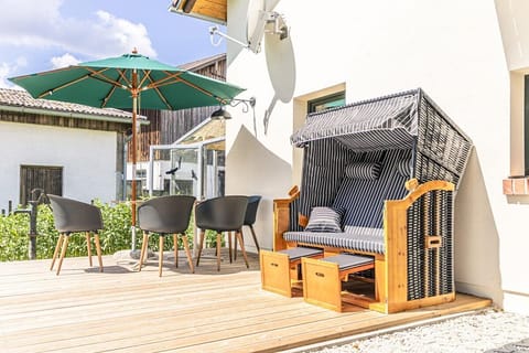 Apartment | Terrace/patio