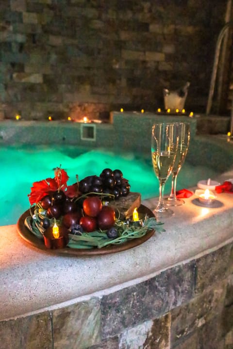 Indoor spa tub