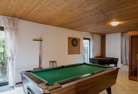 Billiard Table, Billiard Room, Furniture, Pool, Property, Table, Billiards, Wood, Recreation Room