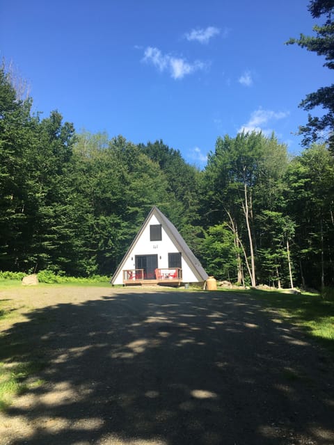 Welcome!  Plenty of space to yourselves to relax and soak in great outdoors!
