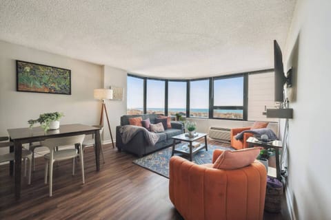 Newly renovated living room for your comfort. And a LAKE VIEW!