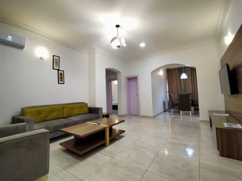 Apartment | Living room | TV