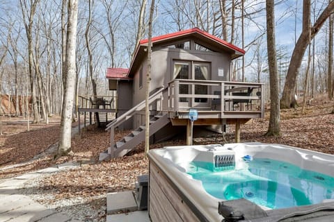 7 person hot tub available year round. 