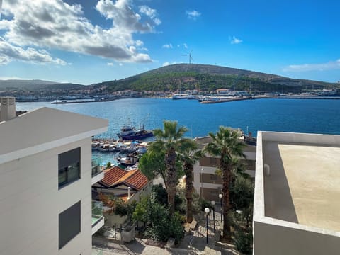 Apart 2 | Premium bedding, soundproofing, free WiFi, bed sheets