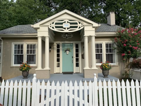 Built in 1927 and beautifully restored!