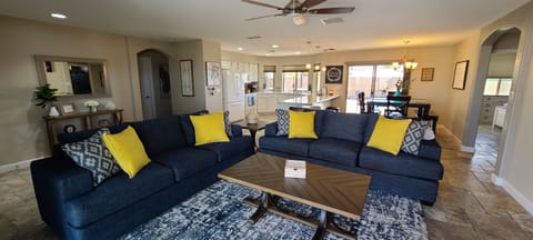 Open space - Living room, kitchen and dining area