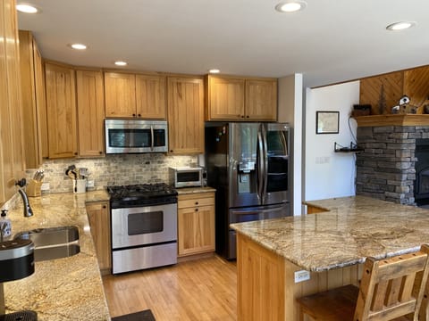 Fully equipped kitchen