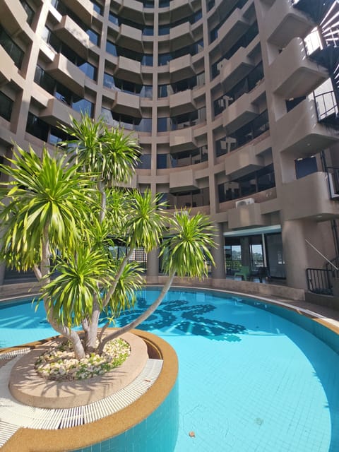 Outdoor pool, open 7:00 AM to 10:00 PM, sun loungers