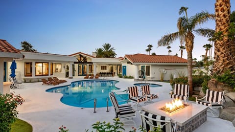Pool & fire pit