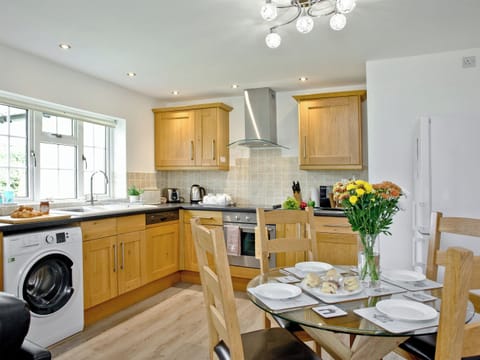 Kitchen/diner | Orchard View, Whitegate, near Chard