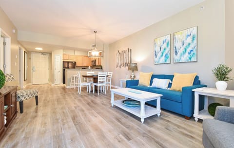 The Palms of Destin 2211 - Open Living Area