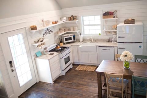 Farmhouse kitchen.  Retro appliances.  Modern Rustic.