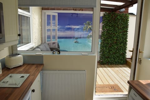 Cottage | 2 bedrooms, iron/ironing board, free WiFi, bed sheets