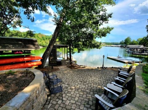 Make a splash with our complimentary kayaks and stand-up paddle boards, perfect for exploring and enjoying the water.