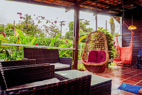 Family Chalet, 2 Bedrooms, Accessible, Garden View | Lanai