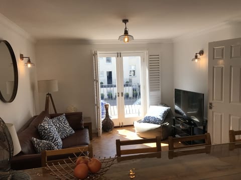 The Beach House Apartments Coral Bay