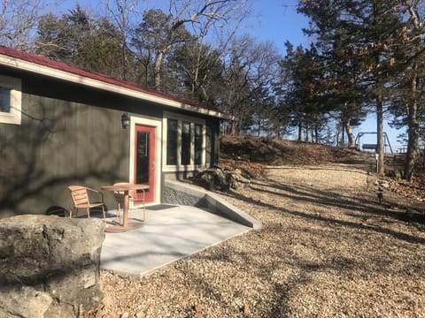 Private entrance, view of the Lake from the window