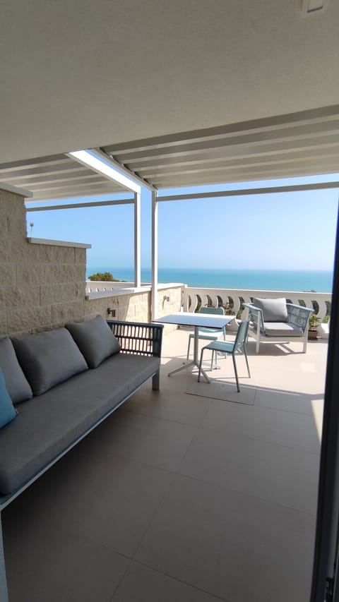Deluxe Studio | Terrace/patio