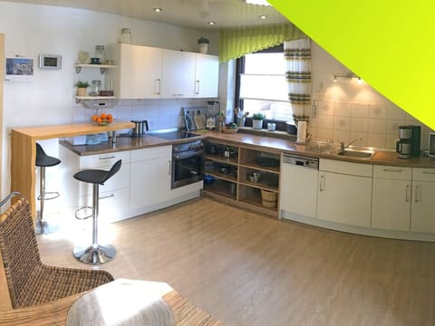 Apartment | Private kitchen | Microwave, oven, stovetop, dishwasher