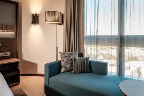 Minibar, in-room safe, desk, laptop workspace