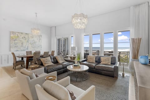  Living-Dining
