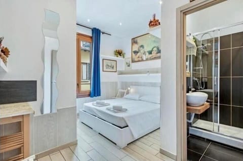 City Double or Twin Room | Premium bedding, down comforters, laptop workspace, free WiFi