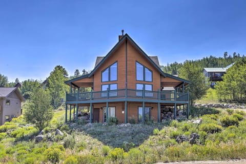 Granby Vacation Rental | 3BR | 3.5BA | 2,300 Sq Ft | Stairs Required