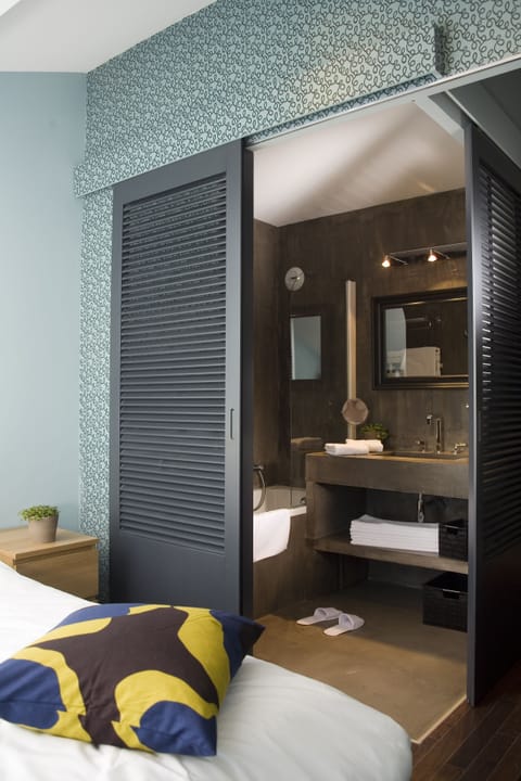 Superior Double Room | In-room safe, desk, soundproofing, free cribs/infant beds