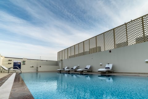 Rooftop pool