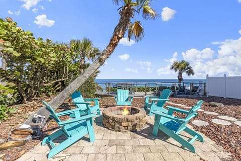 Daytona Beach Pool Airbnb VRBO Pet Friendly