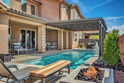 Private Pool and Hot Tub