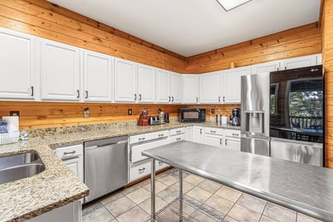 Small but mighty and fully stocked kitchen!