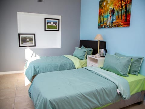 Room, 1 Bedroom, Terrace, Mountain View | 1 bedroom, iron/ironing board, free WiFi, bed sheets