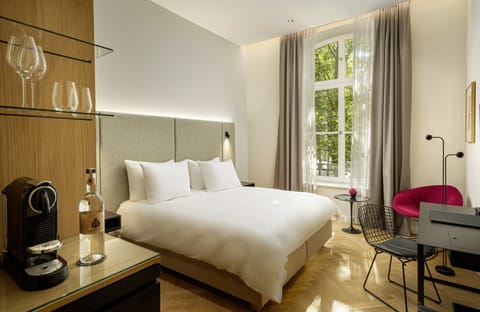 Superior Double Room | Premium bedding, down comforters, pillowtop beds, minibar