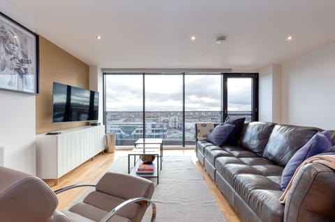 Apartment, Accessible, Private Bathroom | Interior