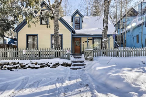 Breckenridge Vacation Rental | 4BR | 3BA | 2,100 Sq Ft | Stairs Required