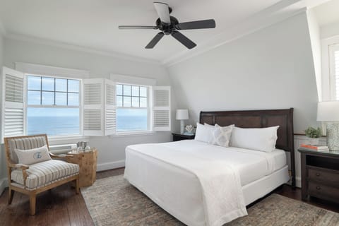 Room, 1 King Bed (Oceanfront) | Iron/ironing board, free WiFi, bed sheets
