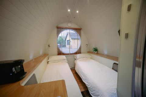 Double Room, Ensuite (Garden Pod)